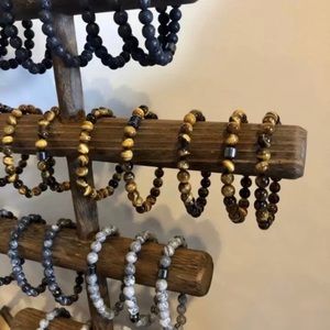 Natural Stone Bracelets with Hematite in middle